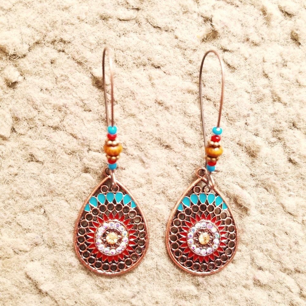 11/13 $10 Only! Gold Plated Statement Earrings